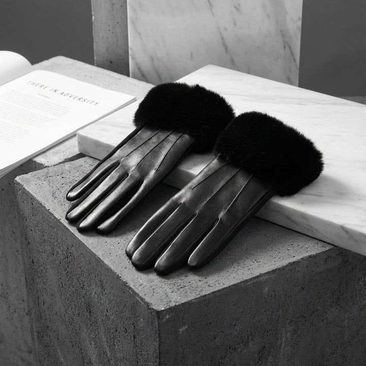 Avelina Faux Fur Gloves