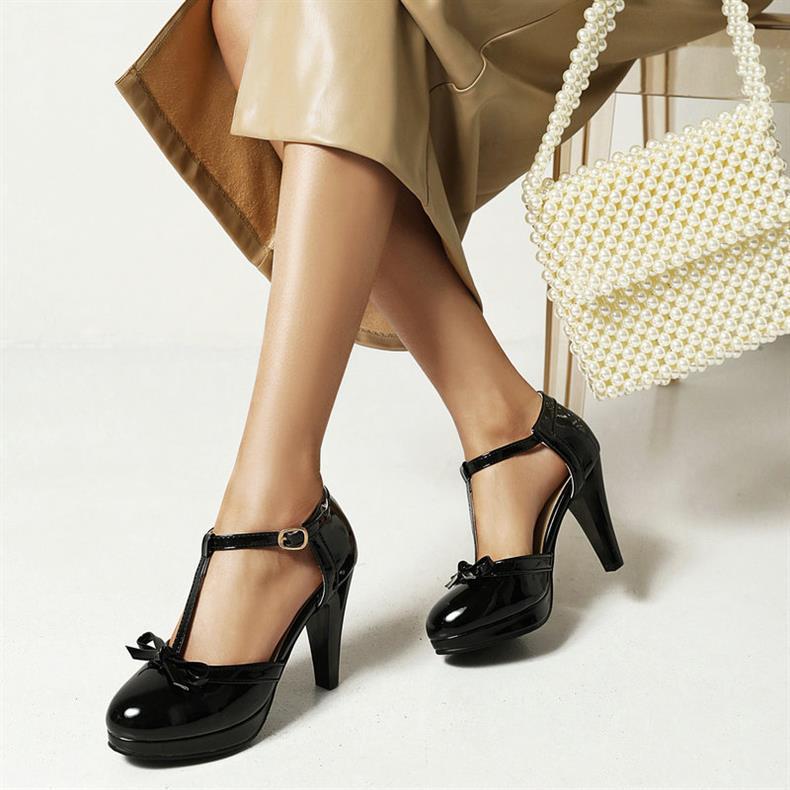 Belle Bow Heels