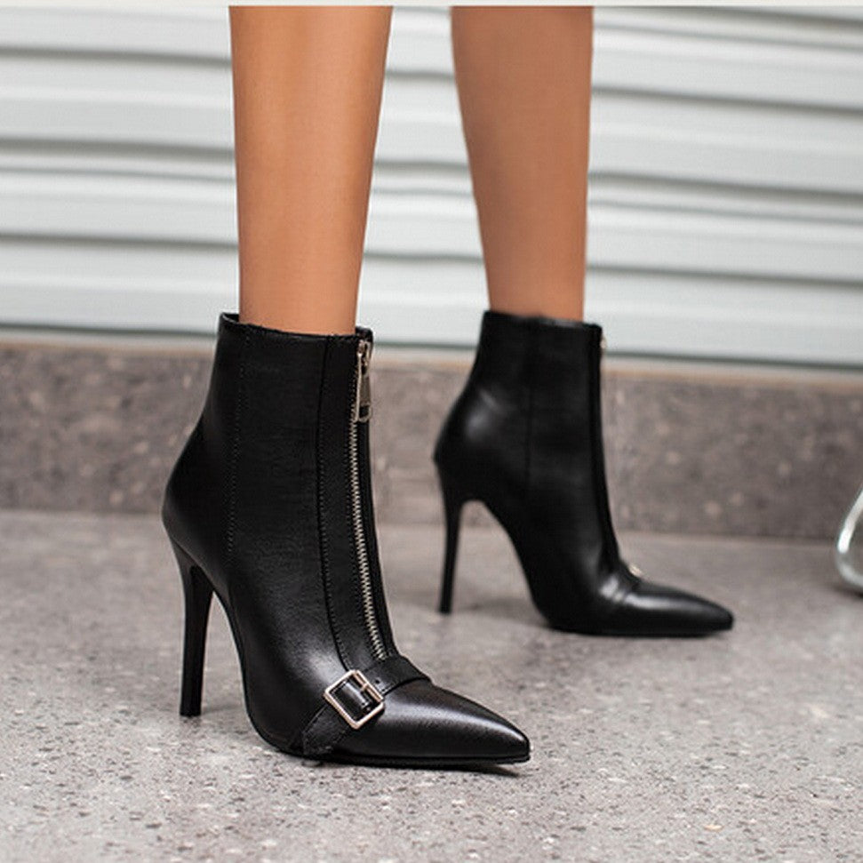 Valenza Heels