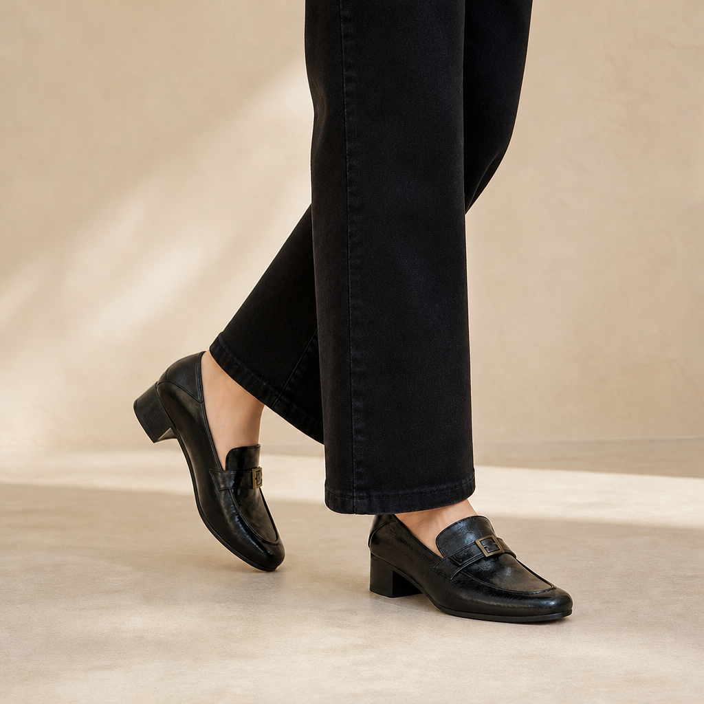 Juno Cowhide Loafers — Black